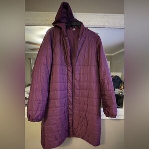 Fabletics hooded Long Quilted Coat plumb XL